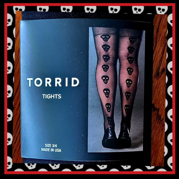 torrid Accessories - TORRID ☆ BLACK ☆ SKULL SEAM ☆ SEMI-SHEER ☆ PANTYHOSE ☆ 3/4 ☆ NWT